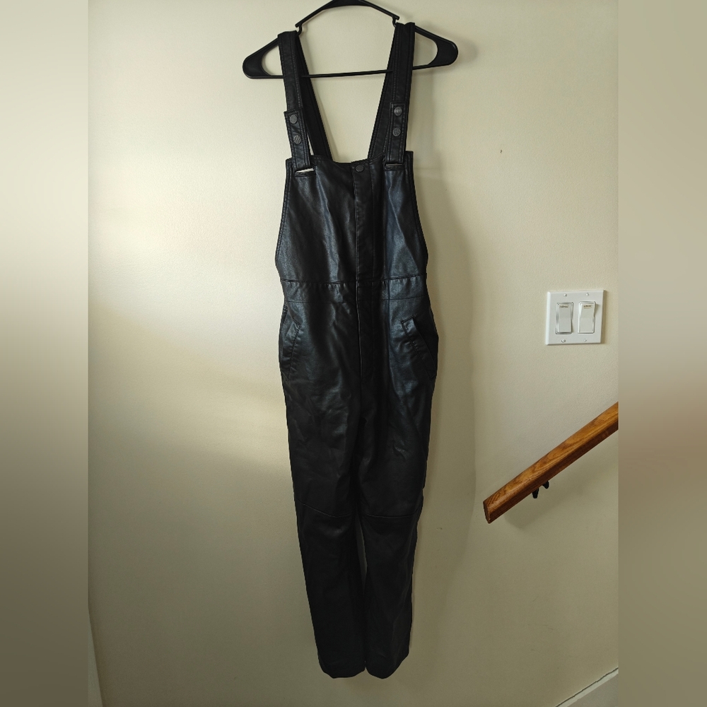 Free People Mod Moto Dungaree Black Jumpsuit Overall Leather Like Size 0